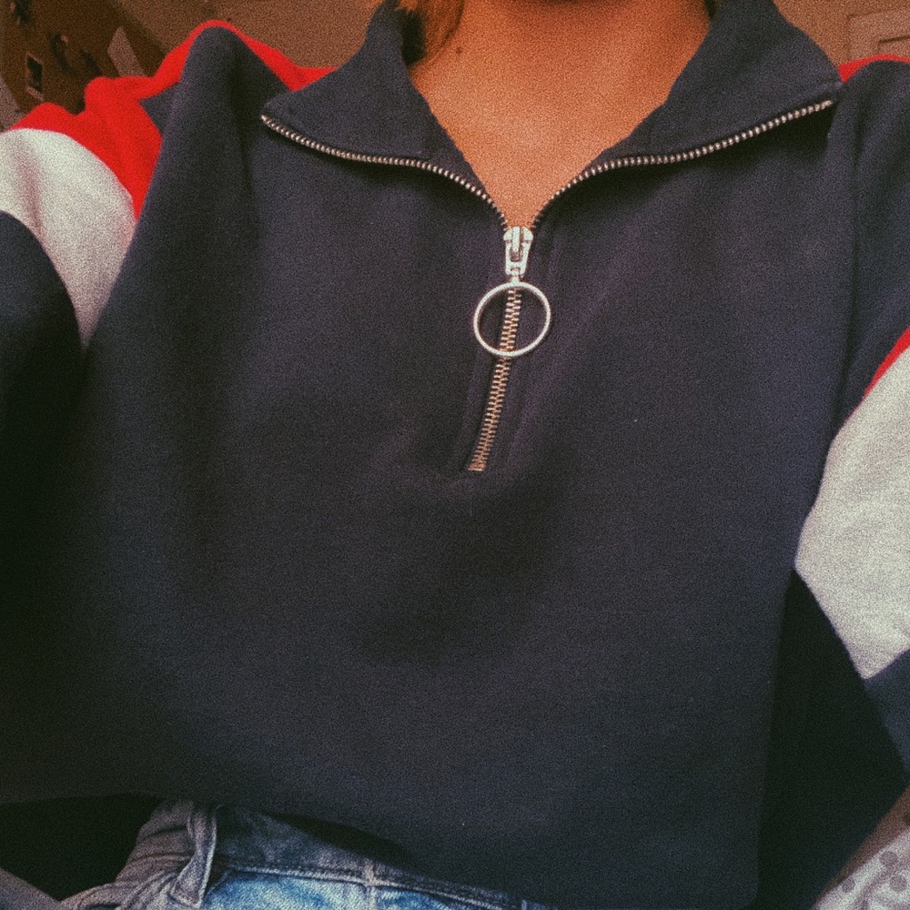 long sleeve cropped jacket